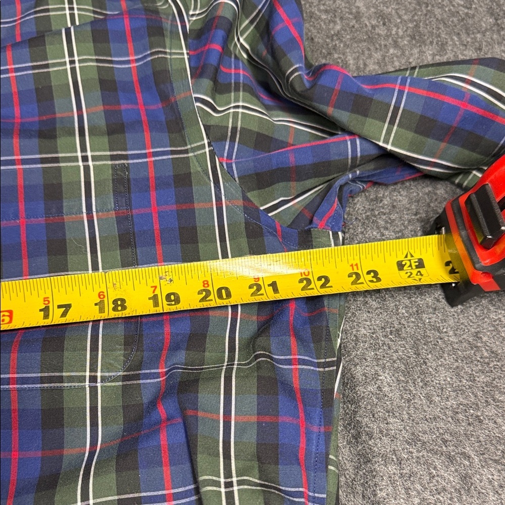Lands' End Men's Casual Plaid Shirt - Green and Blue - Picture 6 of 6